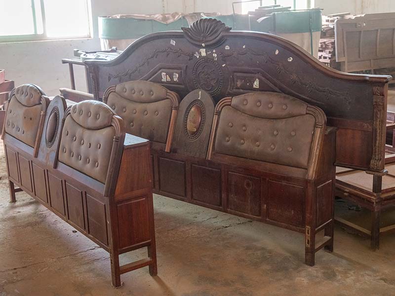 鞍山红木家具维修翻新